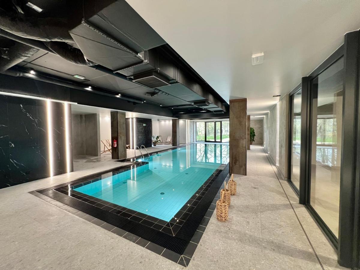 Apartamenty Wyspa Solna By Vacation Rental - Basen, Sauna, Jacuzzi, Silownia W Cenie Kołobrzeg Exteriör bild